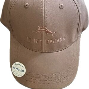New with tags Tommy Bahama Rose pink mauve woman’s or men’s hat